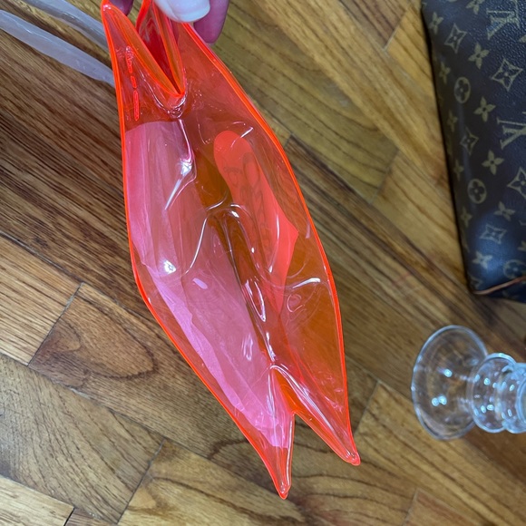 Toiletries Bag/Tanning Lotion Bag/Makeup Bag - Picture 7 of 10